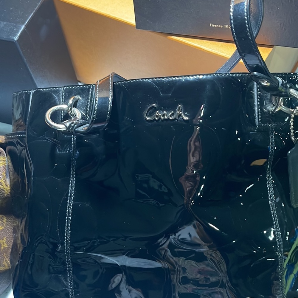 COACH Black patent, leather large purse, . Embossed,l coach purse is 17 “ 10 b - Picture 5 of 12